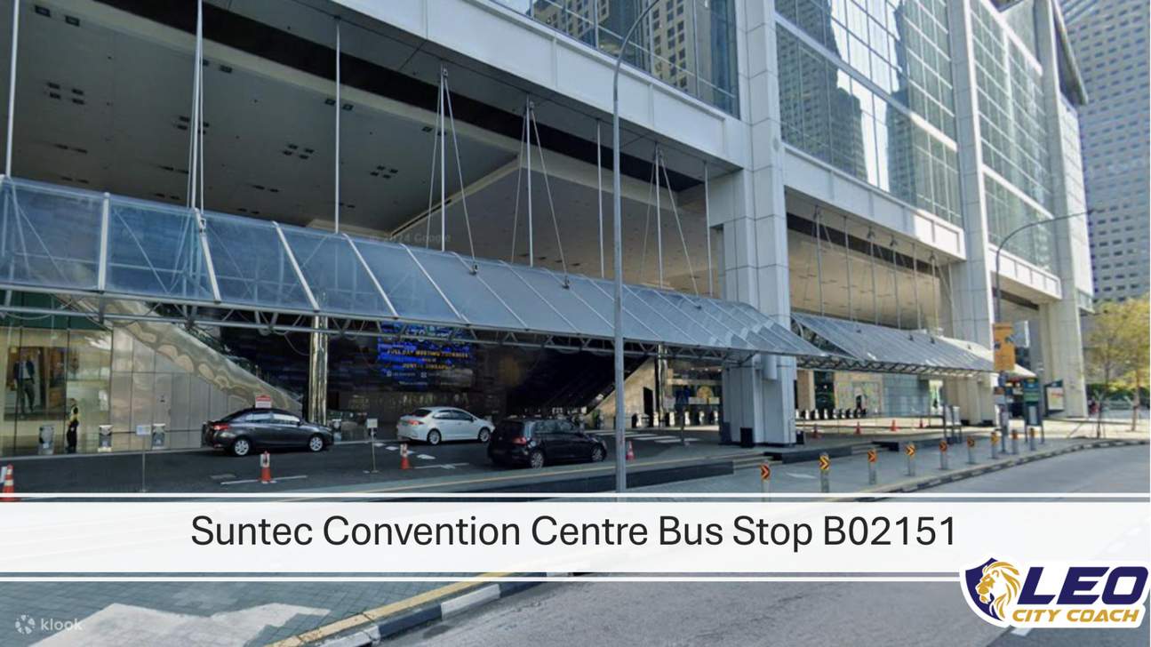 Punto di prelievo alla fermata dell'autobus B02151 del Suntec Convention Centre