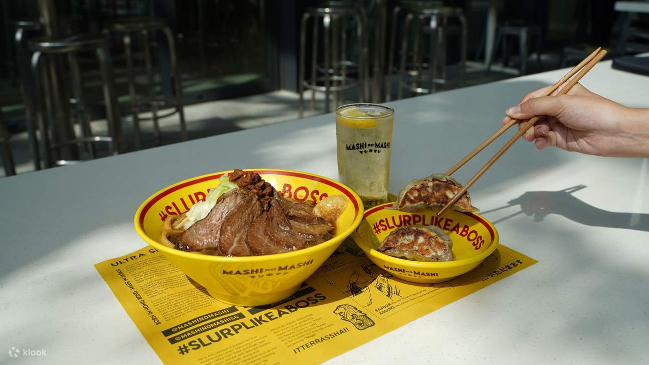 เติมความอยากอาหารของคุณด้วยเซ็ตอาหารสุดพิเศษ: WAGYUJIRO ติ่มซำ และเครื่องดื่ม