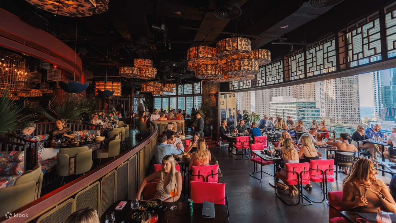 Asia Asia Pier 7 Sunset Dining Experience in Dubai