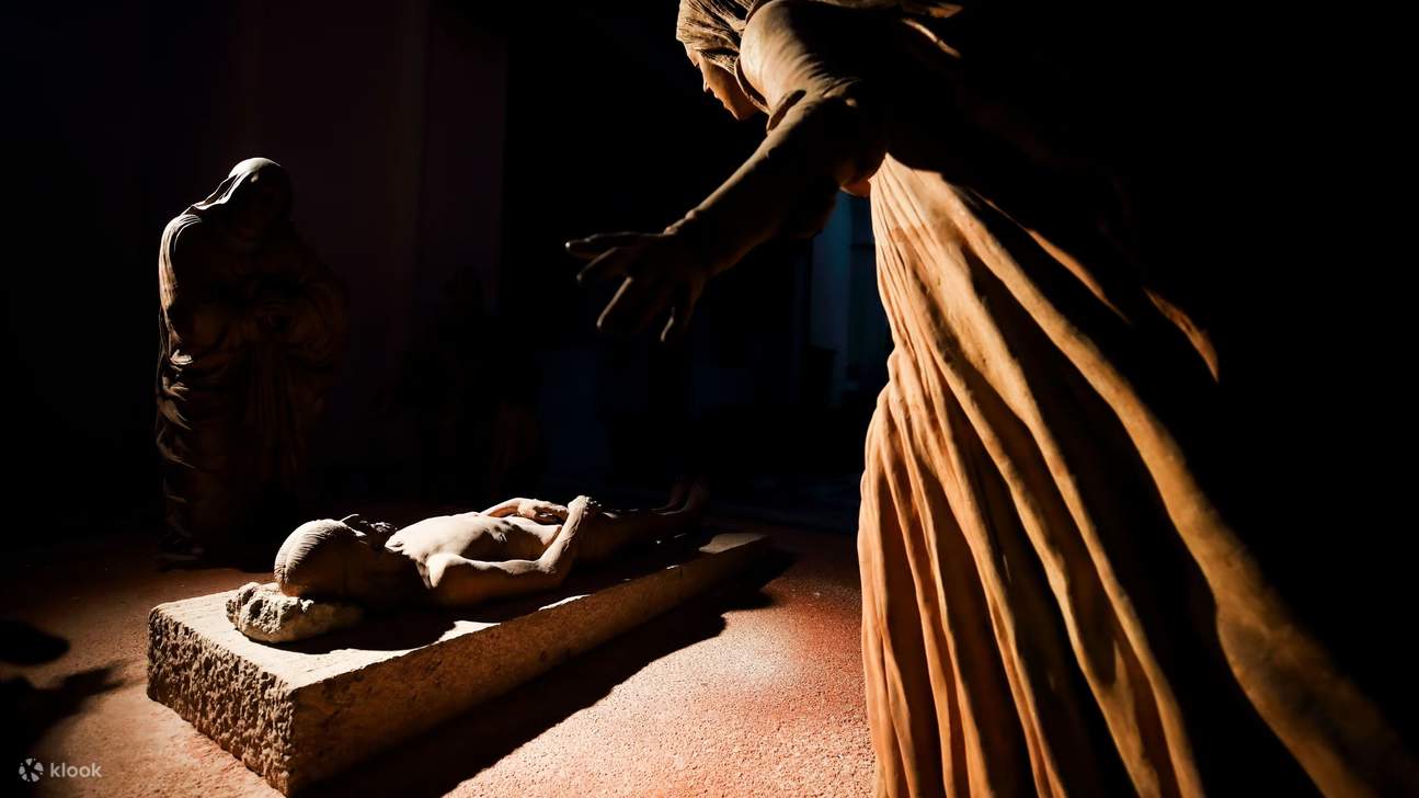 那不勒斯隆巴第圣安妮纪念建筑群门票（含语音导览）