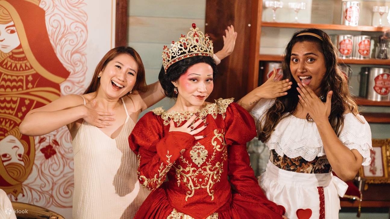 ANDSOFORTH 推出的仙境颠倒用餐体验