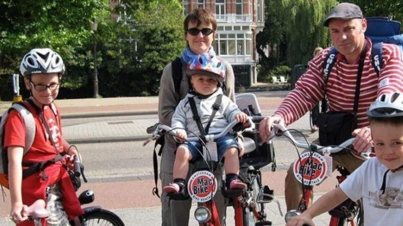 나만의 속도로 도시를 둘러보며 페달을 힘차게 밟아보세요.