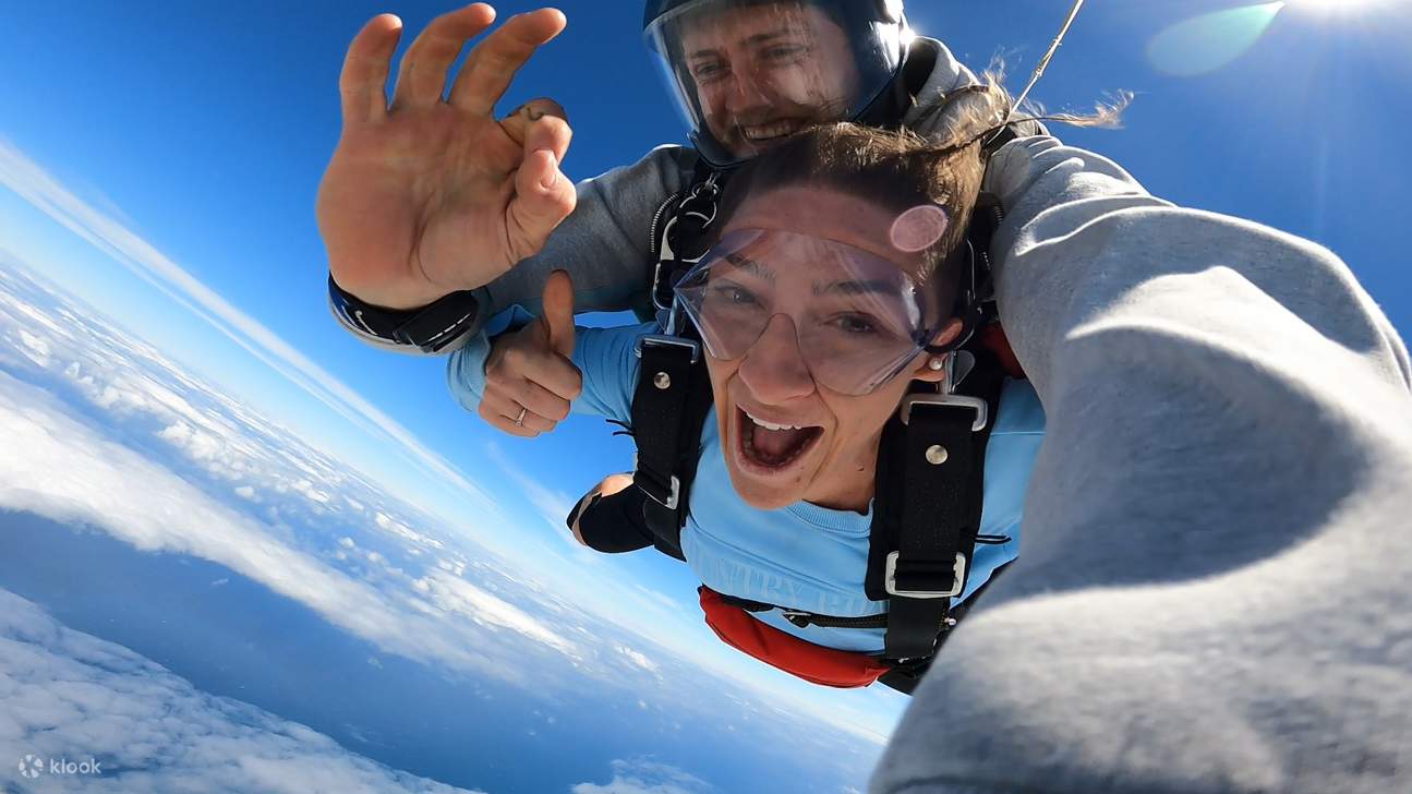 прыгнуть с парашютом 12 апостолов