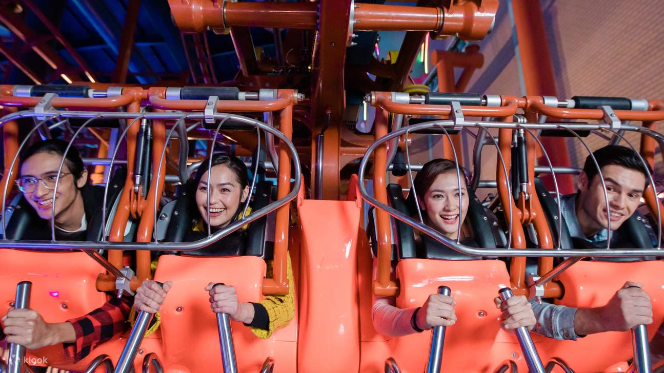 Entrada al parque temático cubierto Skytropolis en Genting Highlands