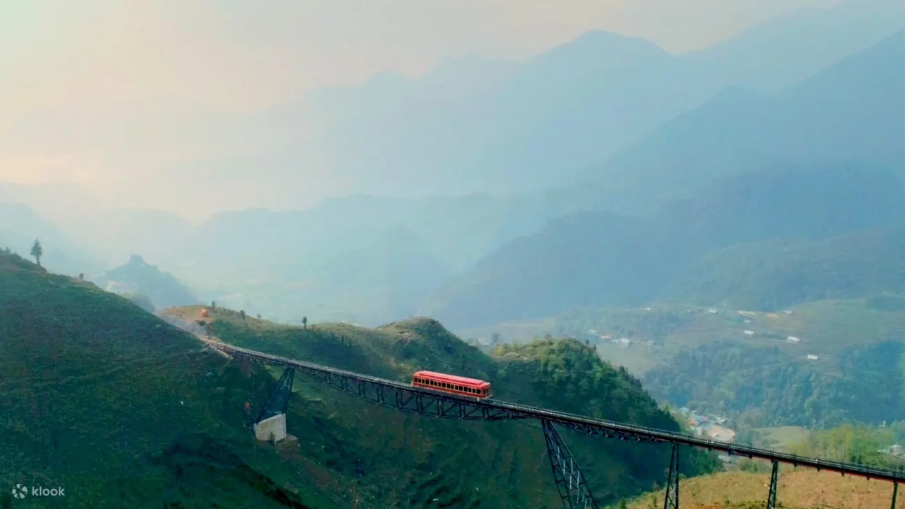 Muong Hoa山谷火車票