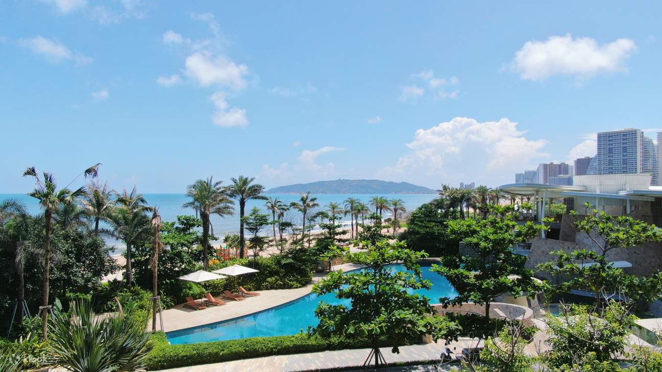 恵州双岳湾日の出銀砂塩クリスタルホテルのプール