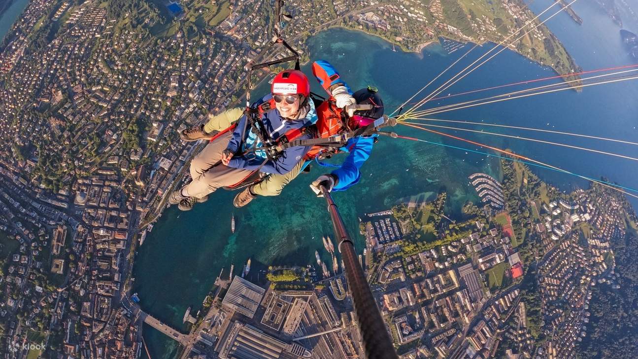スリル満点の鳥瞰図で、ルツェルン (Lucerne) のパノラマの景色を眺めましょう