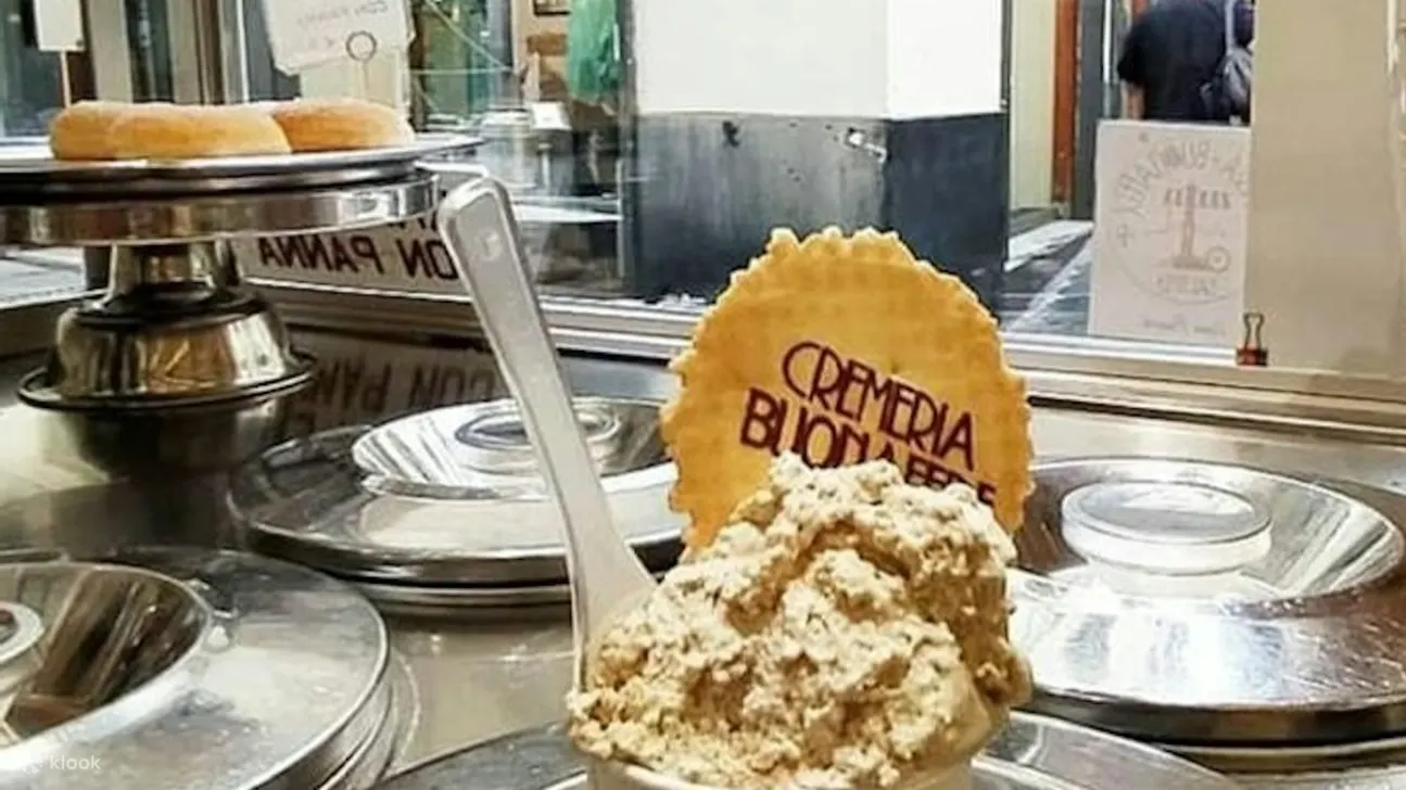 在 Cremeria Buonafede 品尝浓郁奶油味的 Panera 冰淇淋