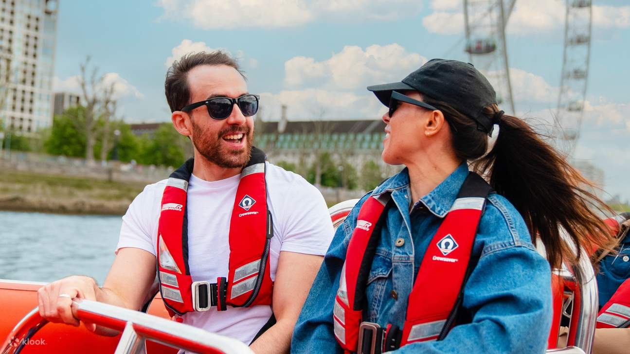 Expériences de hors-bord sur la Tamise à Londres