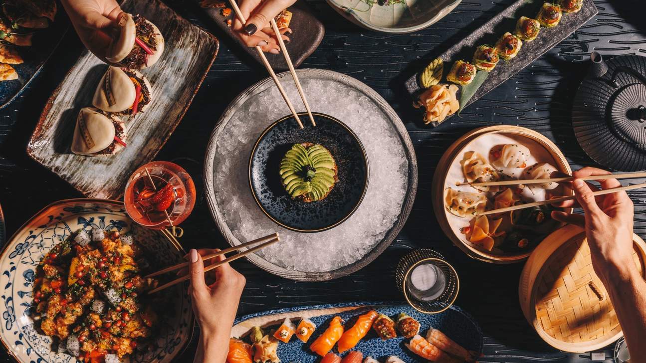 Asia Asia Pier 7 Sunset Dining Experience in Dubai