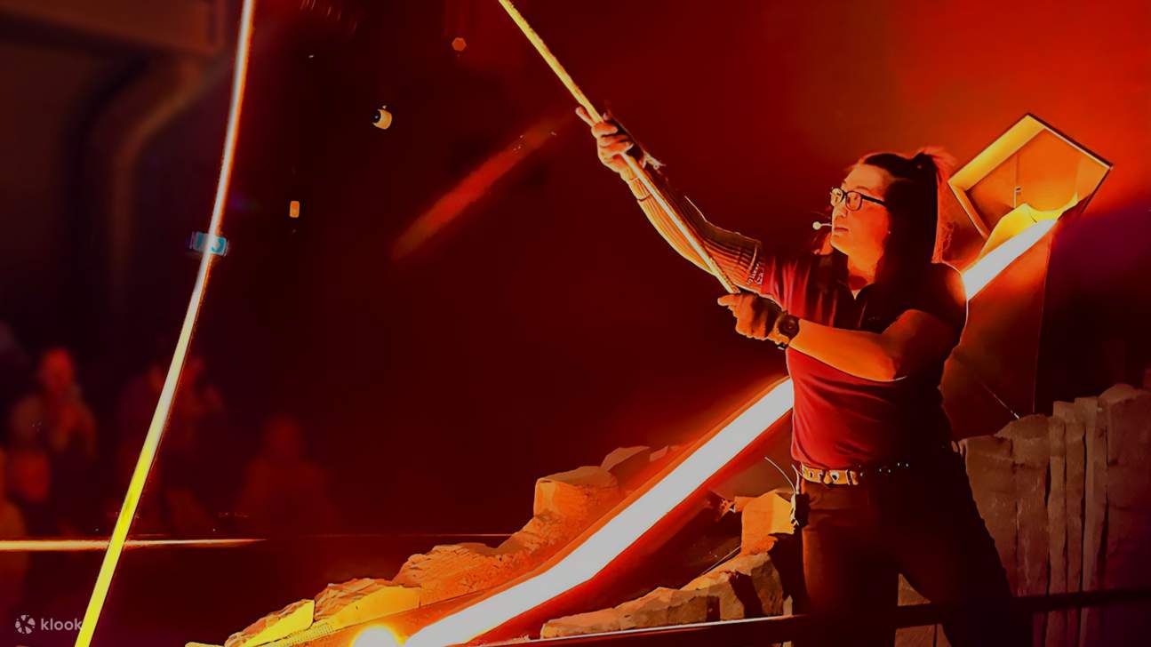 ヴィークの溶岩ショーのチケット