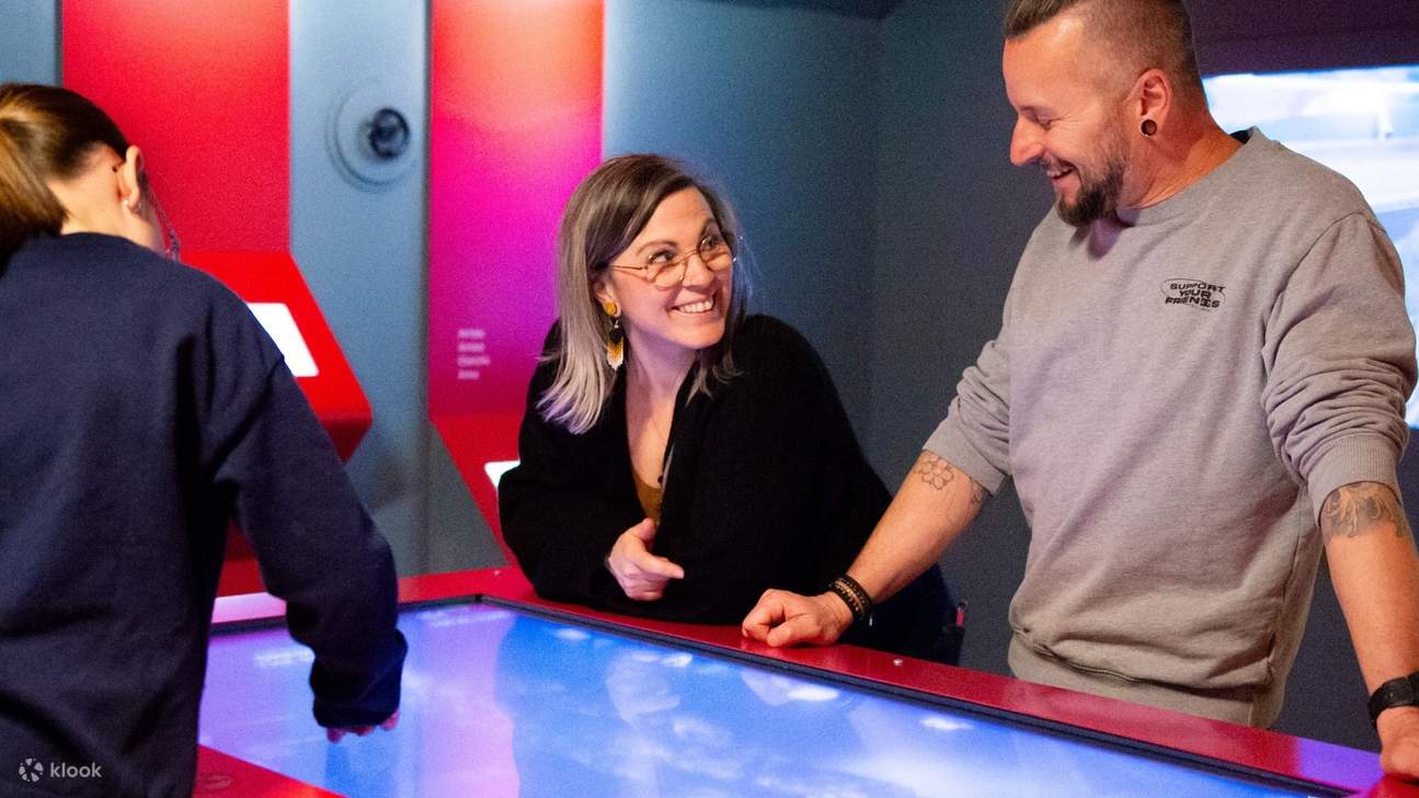 Découvrez les salles de commandement stratégiques et l'artillerie préservée du Fort de Chillon