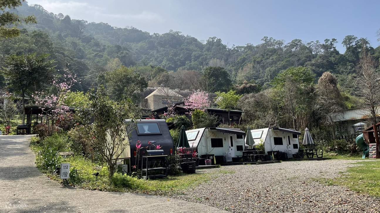Campeggio a Hsinchu｜Tenuta Shi Jie｜Esperienza di Glamping di Lusso in Camper