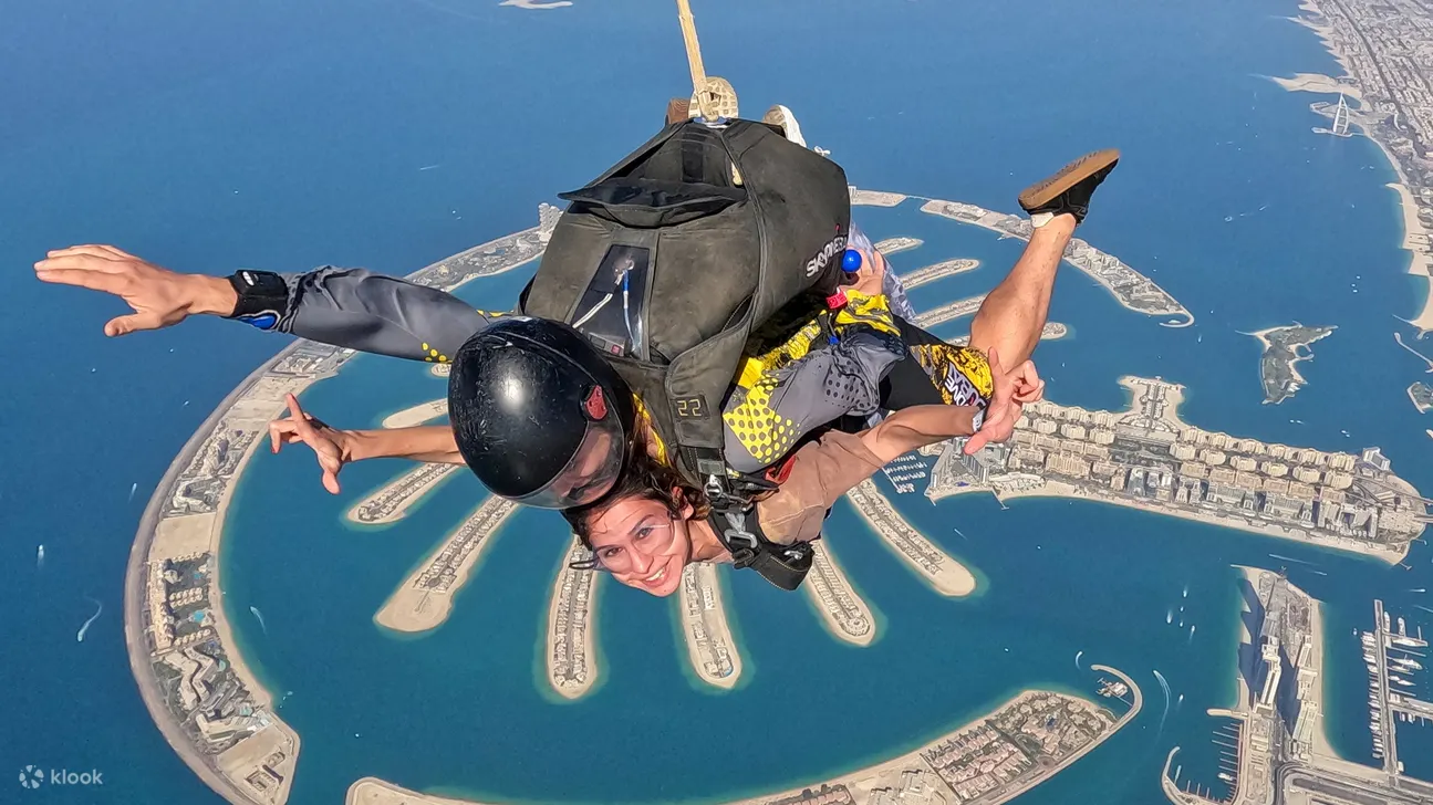 Skydive Dubai - Skydiving Experience