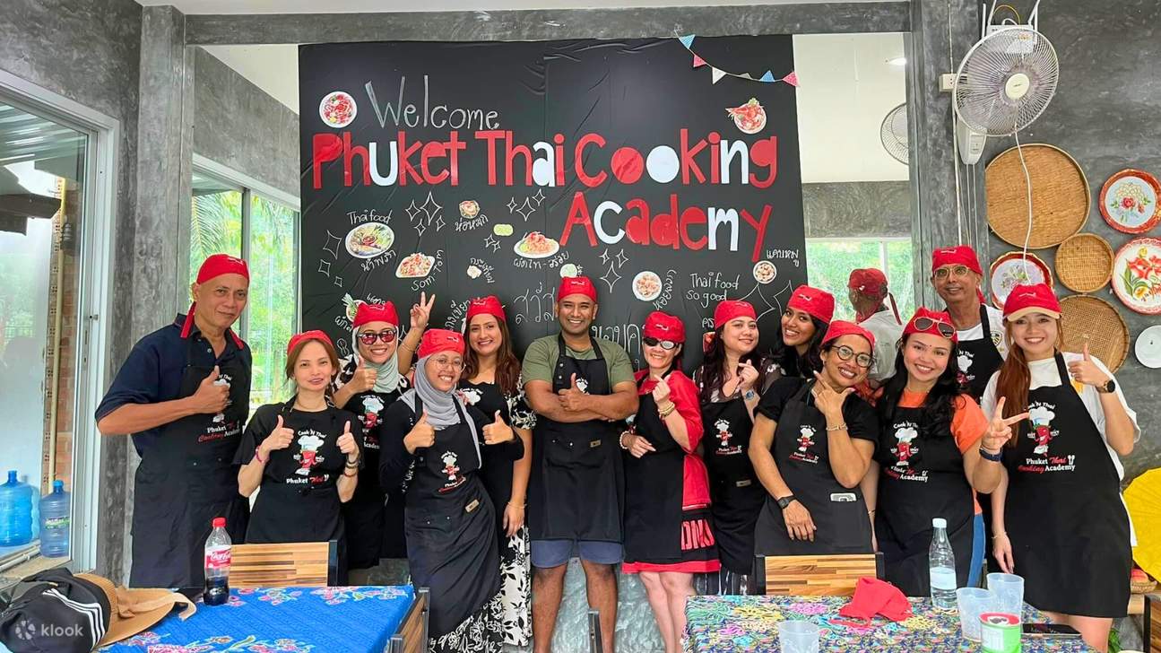 ชั้นเรียนทำอาหารไทยที่ Phuket Thai Cooking Academy