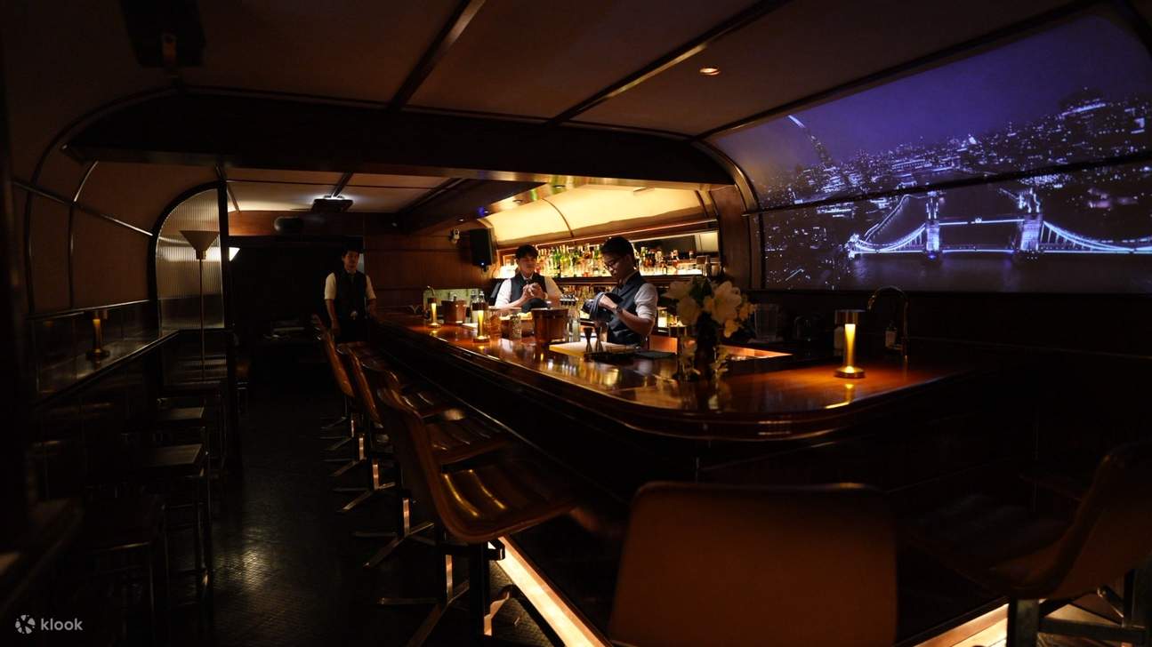 WYWS Coctelería Artesanal & Cocina Fusión