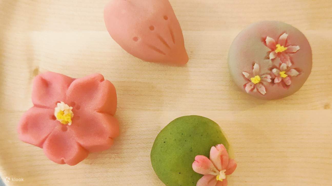 Tokio: Ceremonia del té y elaboración de dulces japoneses