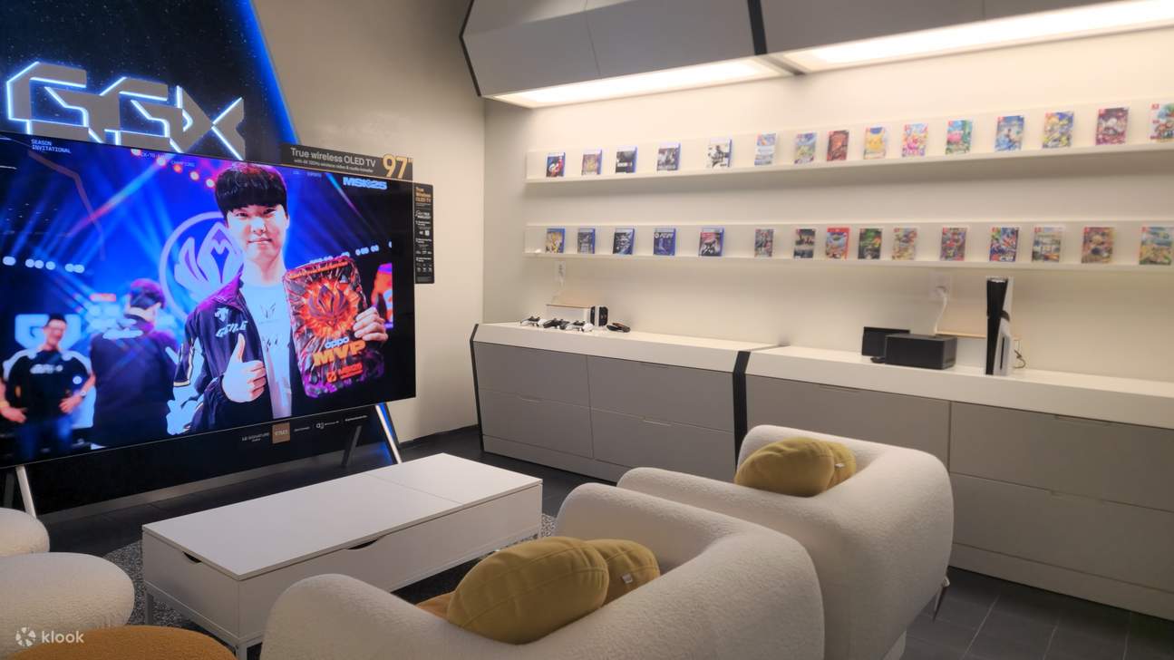 Gen.G GGX: Premium PC Cafe Gaming Experience in Seoul - Klook