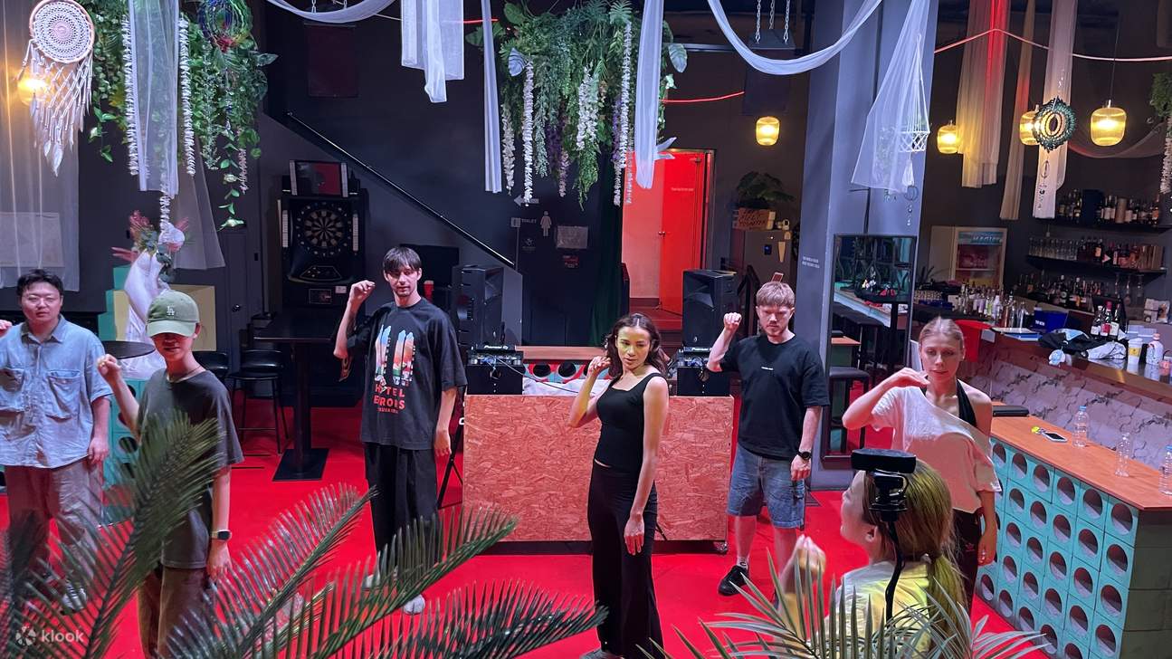 Ruang dan Suasana yang Unik