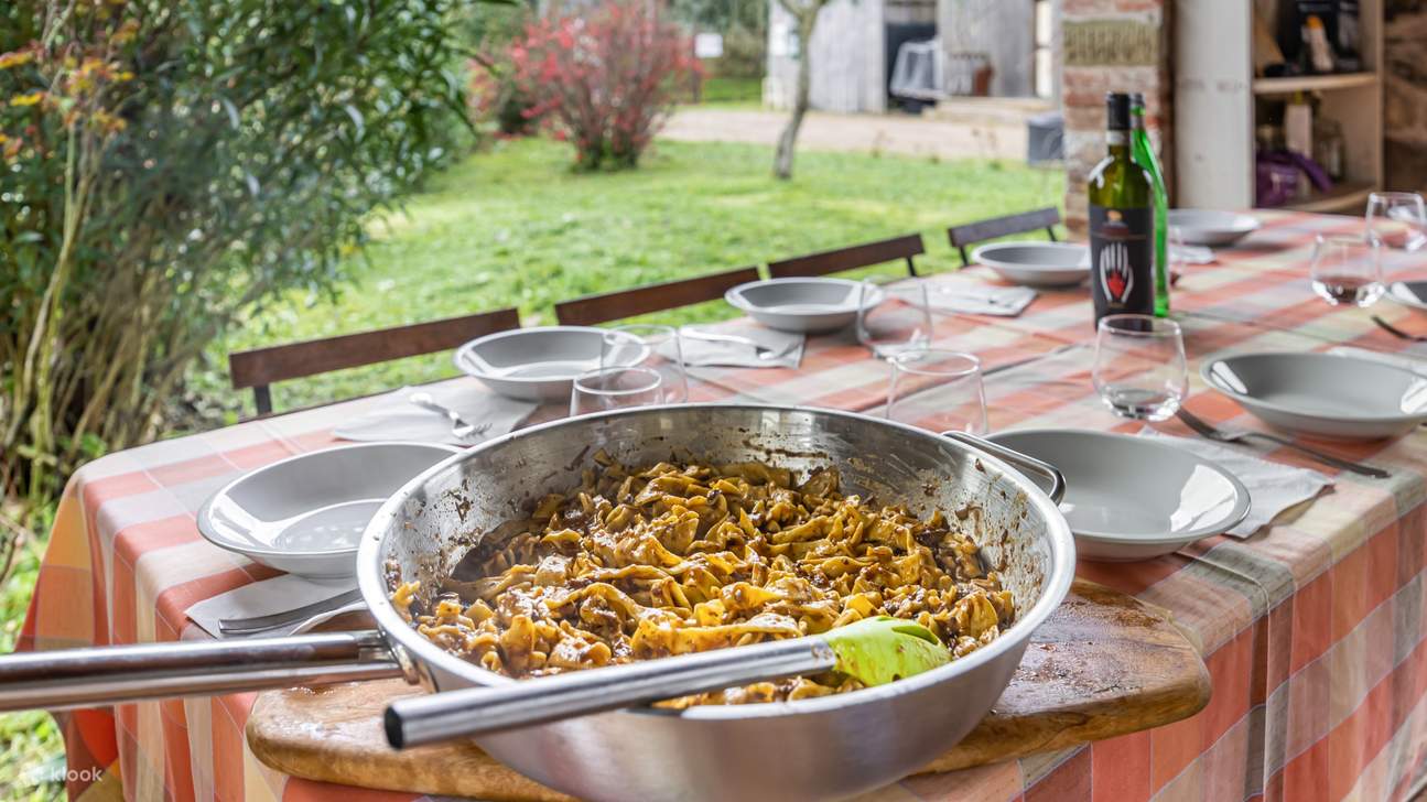 Corso di cucina di pasta e tiramisù a Siena - Klook Stati Uniti