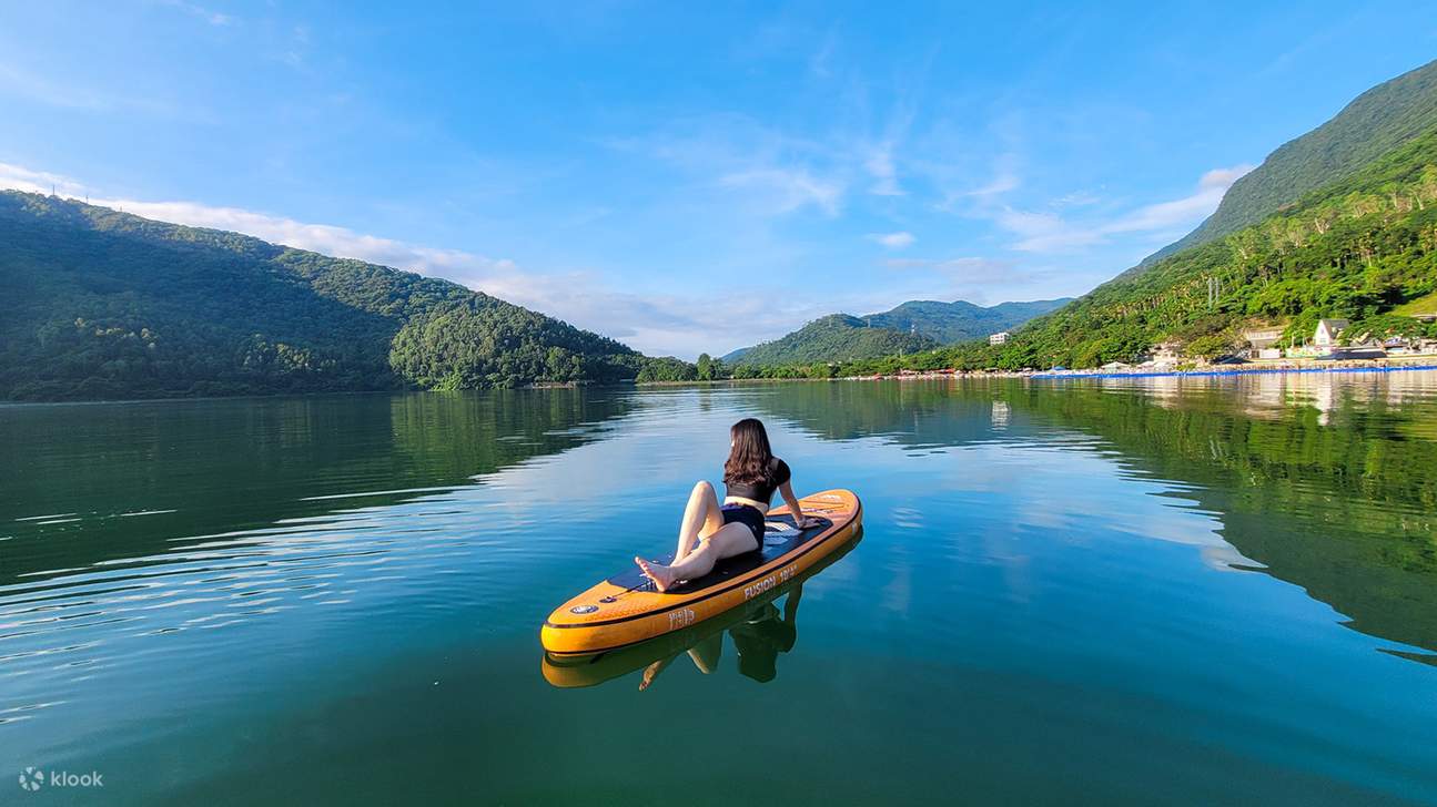 Хуалянь: SUP и каноэ на озере Лиюйтань