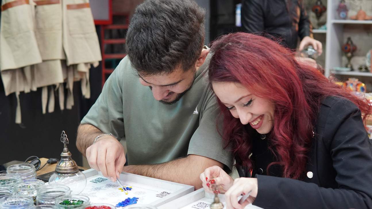 土耳其傳統馬賽克燈和燭臺工作坊