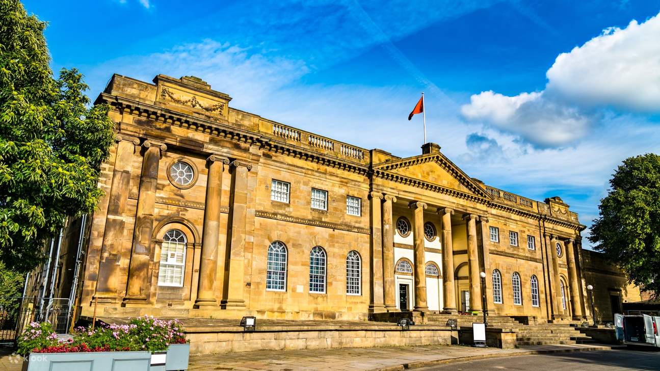 Voyagez à travers le temps au Yorkshire Museum, des Romains aux Vikings, en un seul lieu