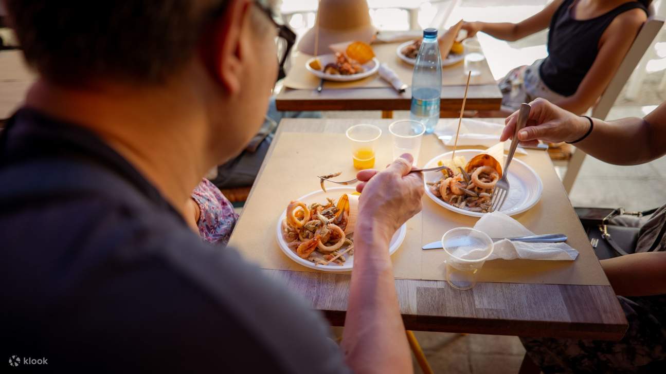Tur pasar dan kelas memasak dengan makan siang di Palermo