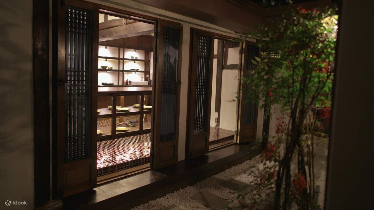 ประสบการณ์ Royal Seoul Cooking Class ในบ้านฮันอก: แบบดั้งเดิมเกาหลี 