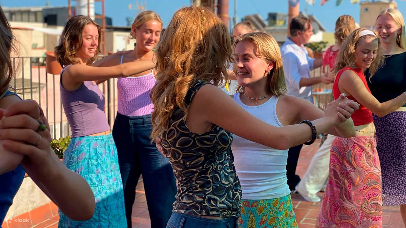 Tango Rave Rooftop tango lesson with drinks in Barcelona - Klook United States