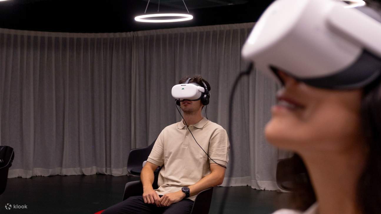 바르셀로나에서 현실과 환상이 아름답게 어우러지는 