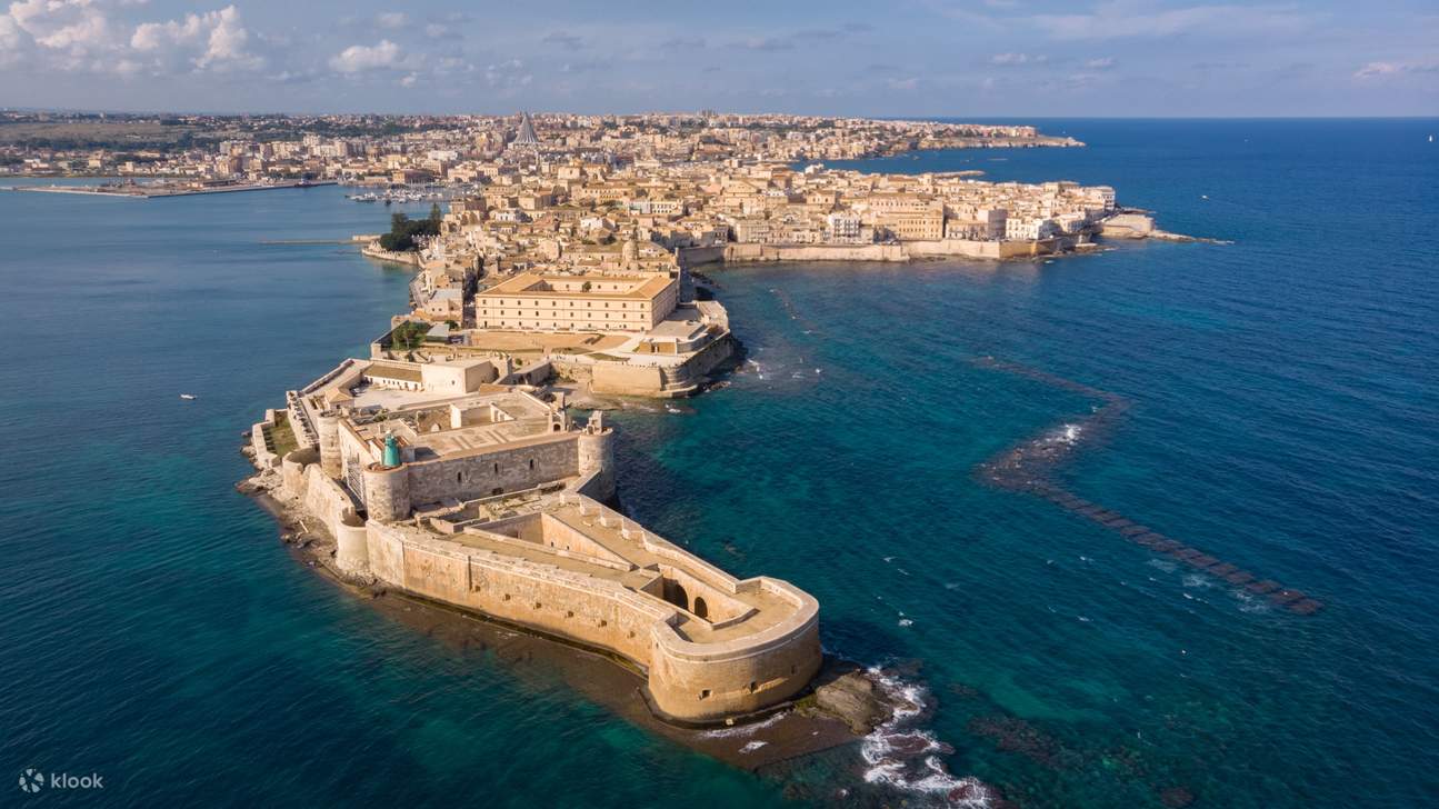 Explore the Fascinating History and Stunning Architecture of Ortigia in ...