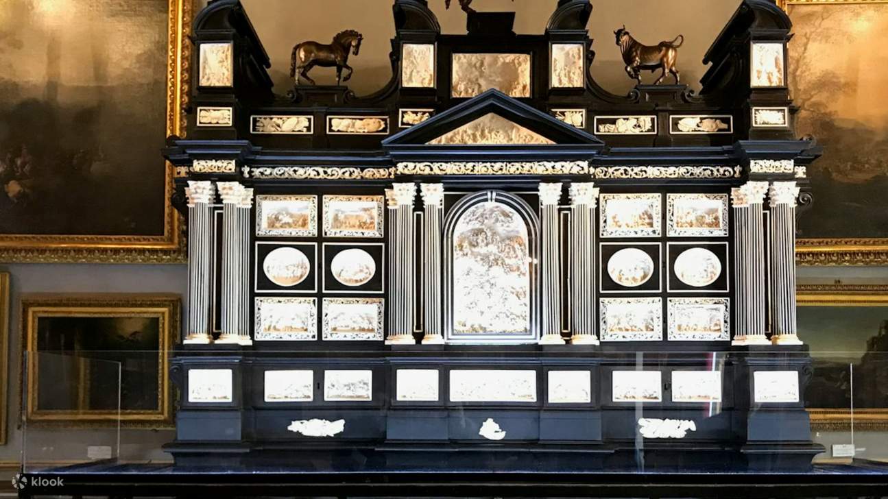 Una colección privada sin igual, que exhibe siglos de creatividad y visión bajo un mismo techo.