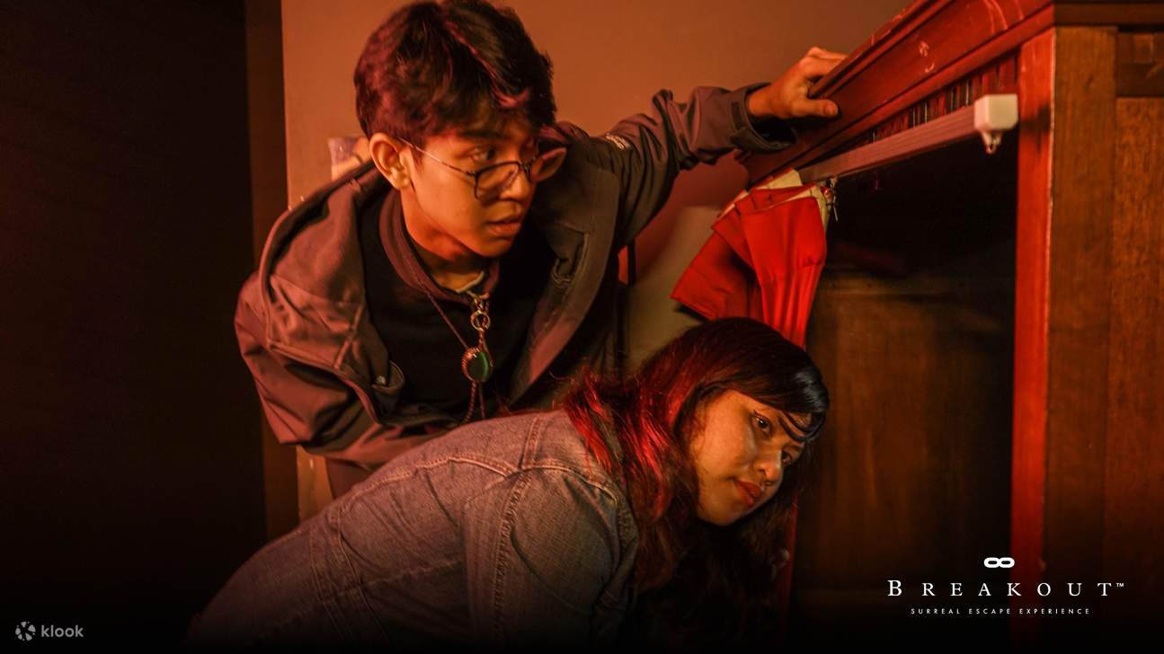 zwei Freunde in Breakout Kuala Lumpur