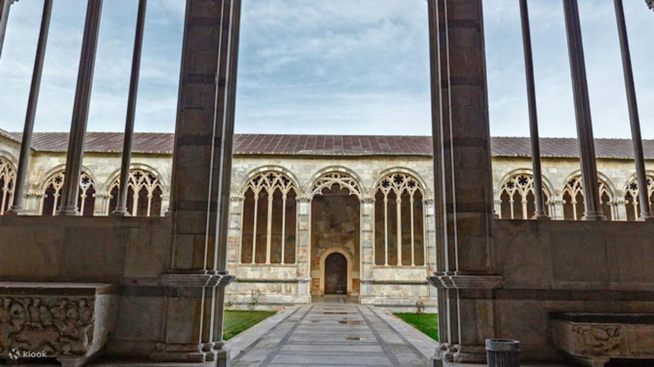 Tiket Baptisterium, Pemakaman, dan Katedral di Pisa