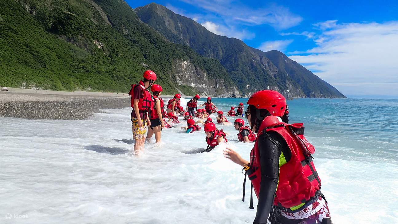 Hualien｜Kayak alle Scogliere di Qingshui e SUP