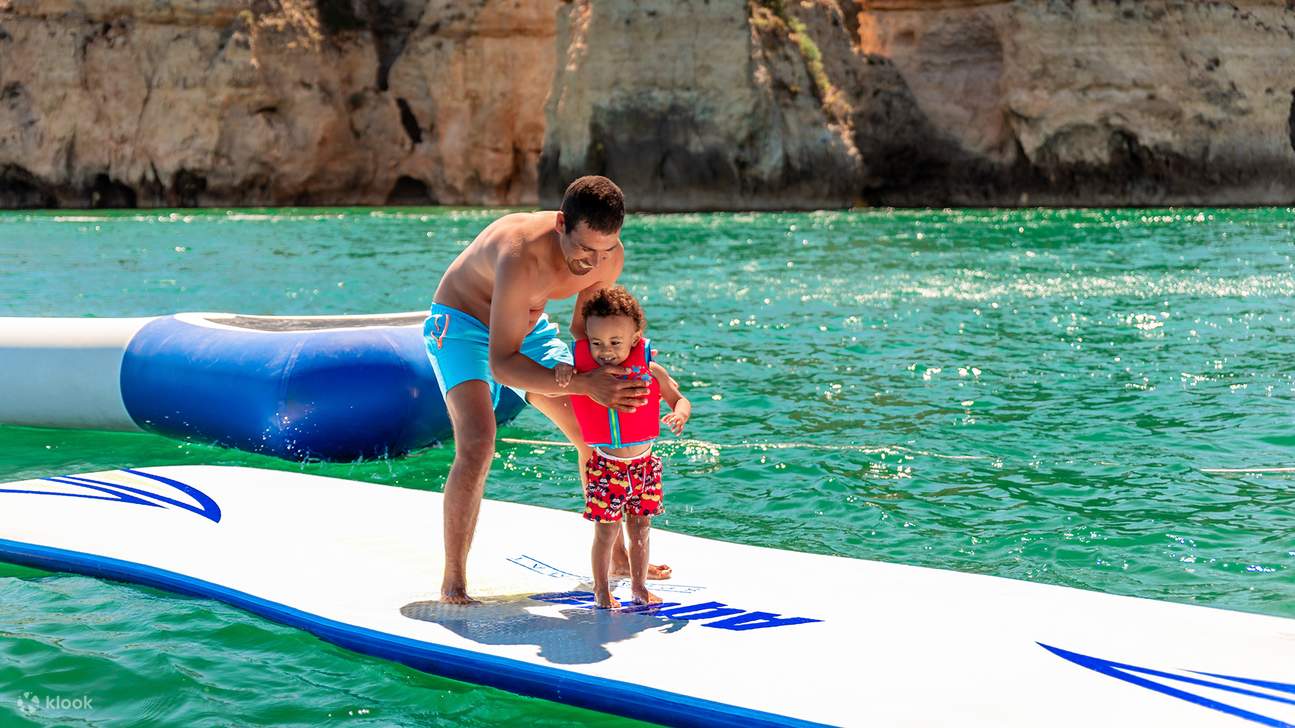 Immerse yourself in the rhythm of the sea for an unforgettable coastal experience