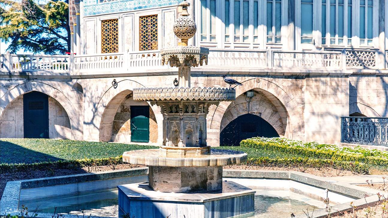 Discover secret passages and lavish rooms filled with priceless imperial artifacts