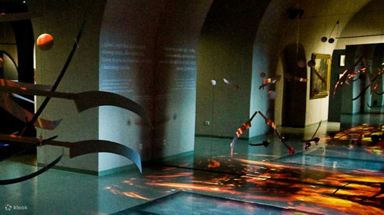 ポーランドが独立のために行った苦闘や、コシチュシコが勇敢にも成し遂げた偉業を紹介する展示をご覧ください。