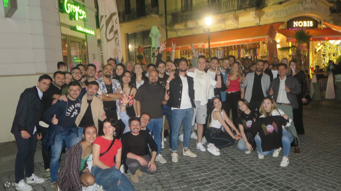 Recorrido de bares por el casco antiguo en Bucarest 