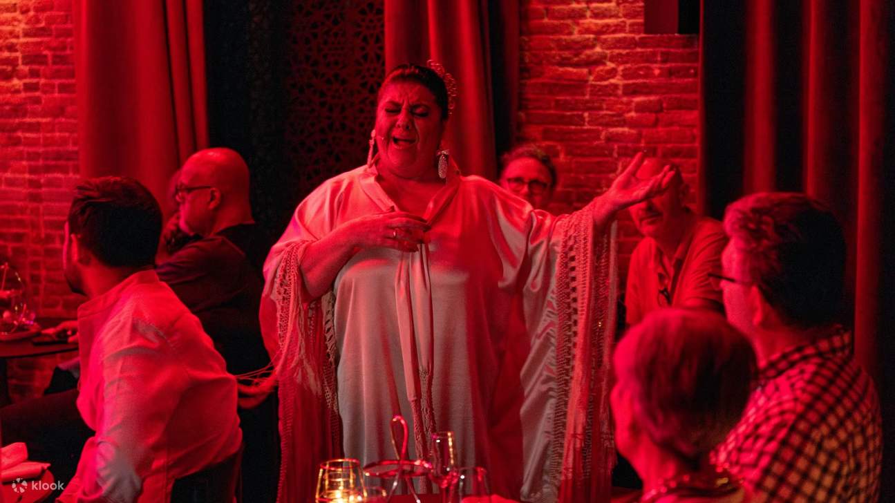 Madrid flamenco show at Flamenco de Leones with dinner