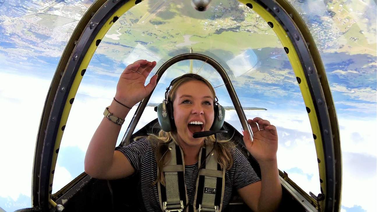 Vuelo acrobático de aventura en Warbird en Hunter Valley