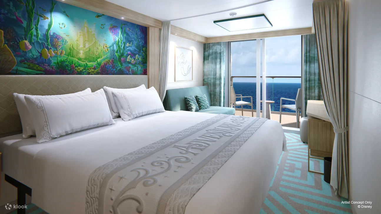 Verandah staterooms: These accommodations offer a private balcony and can sleep up to four guests, with most featuring a practical split bath layout for added convenience