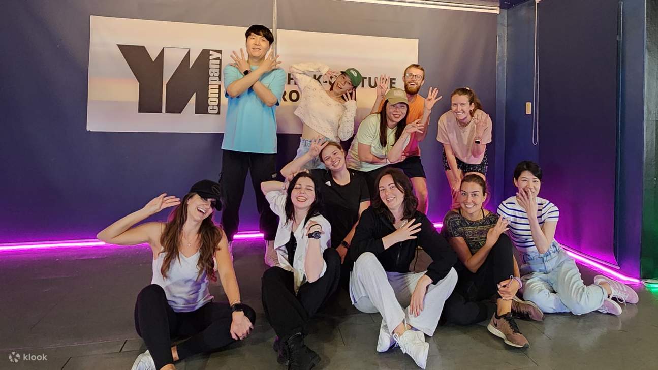 занятие по танцам