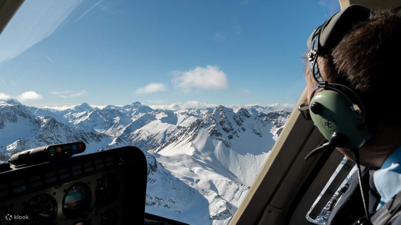 Volo panoramico in elicottero dal Lago Tekapo con atterraggio alpino