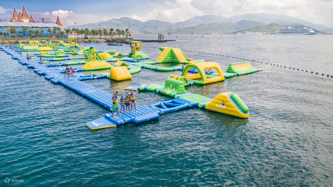 Prepare your swimwear and head to the fantastic water park for a splashing good time.