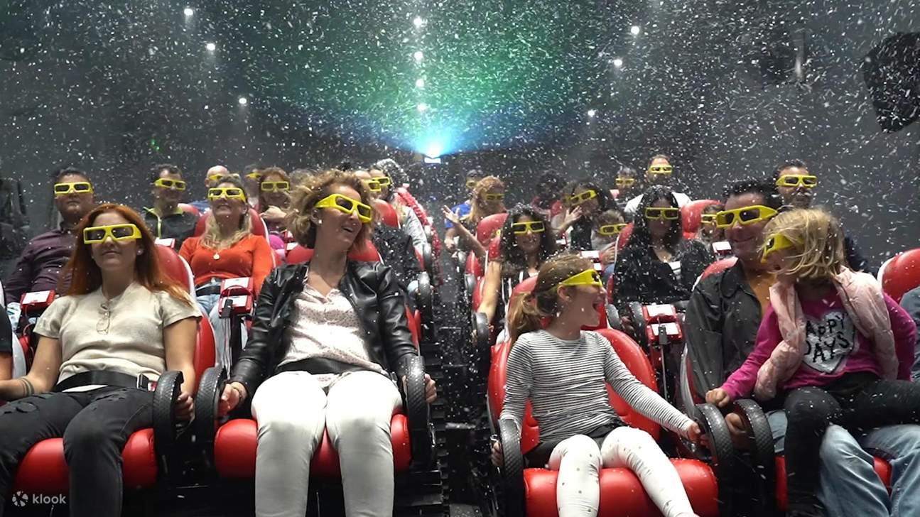 Esplora l'arte, la storia, la cultura e la tecnologia minoiche attraverso mostre coinvolgenti