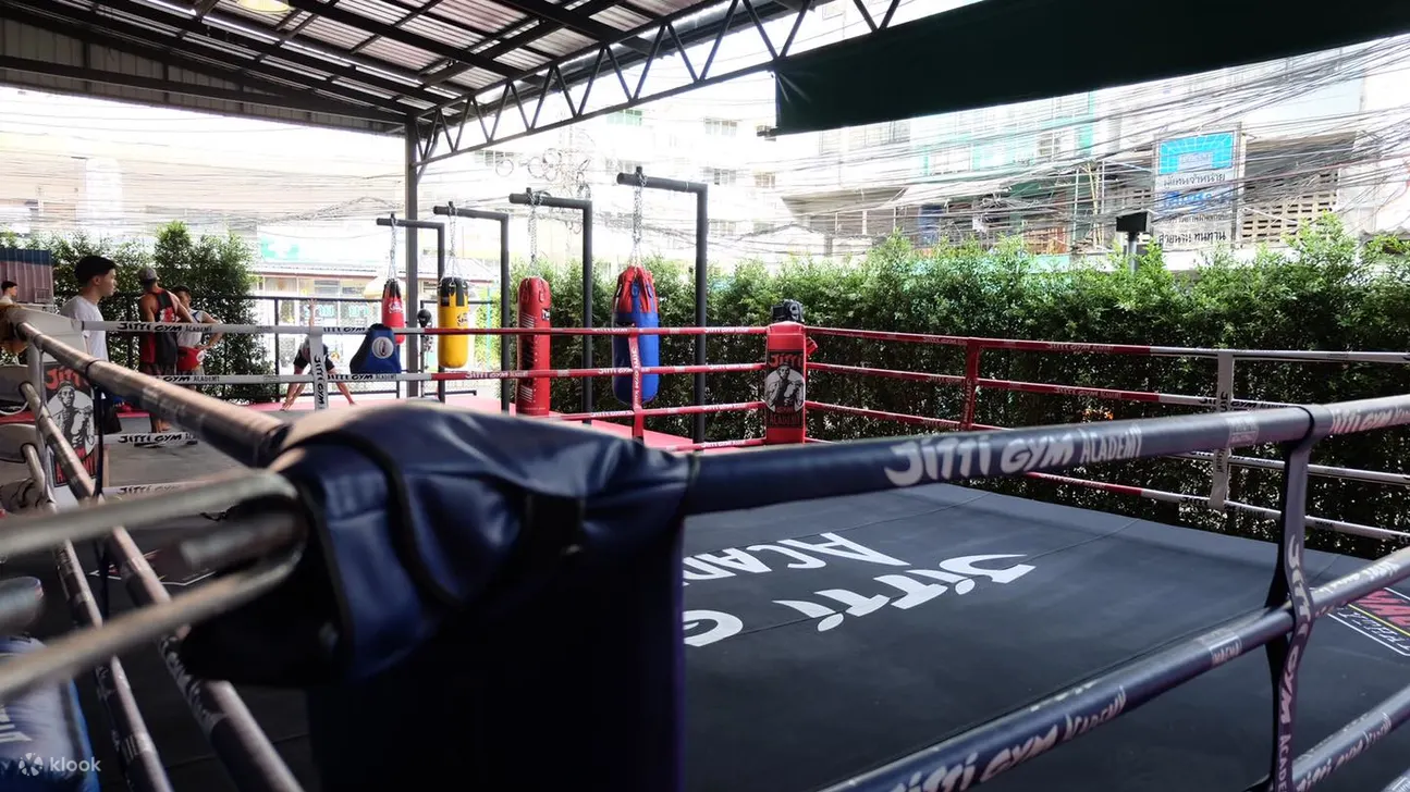 Jitti Gym Academy 泰拳课程和住宿