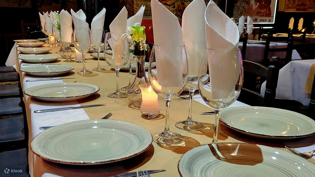 Tiket pertunjukan El Toro y la Luna Tablao Flamenco di Valencia