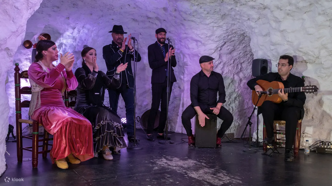 Enchanting cave interior sets the perfect stage for an unforgettable flamenco night